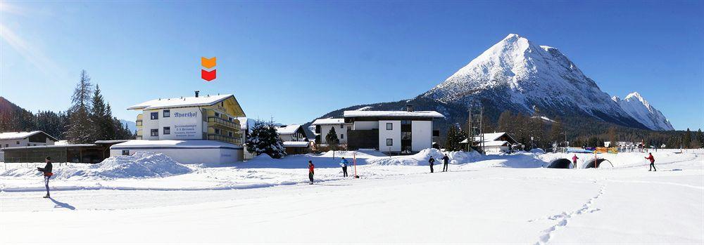 Apartmenthaus Bader ロイタシュ エクステリア 写真