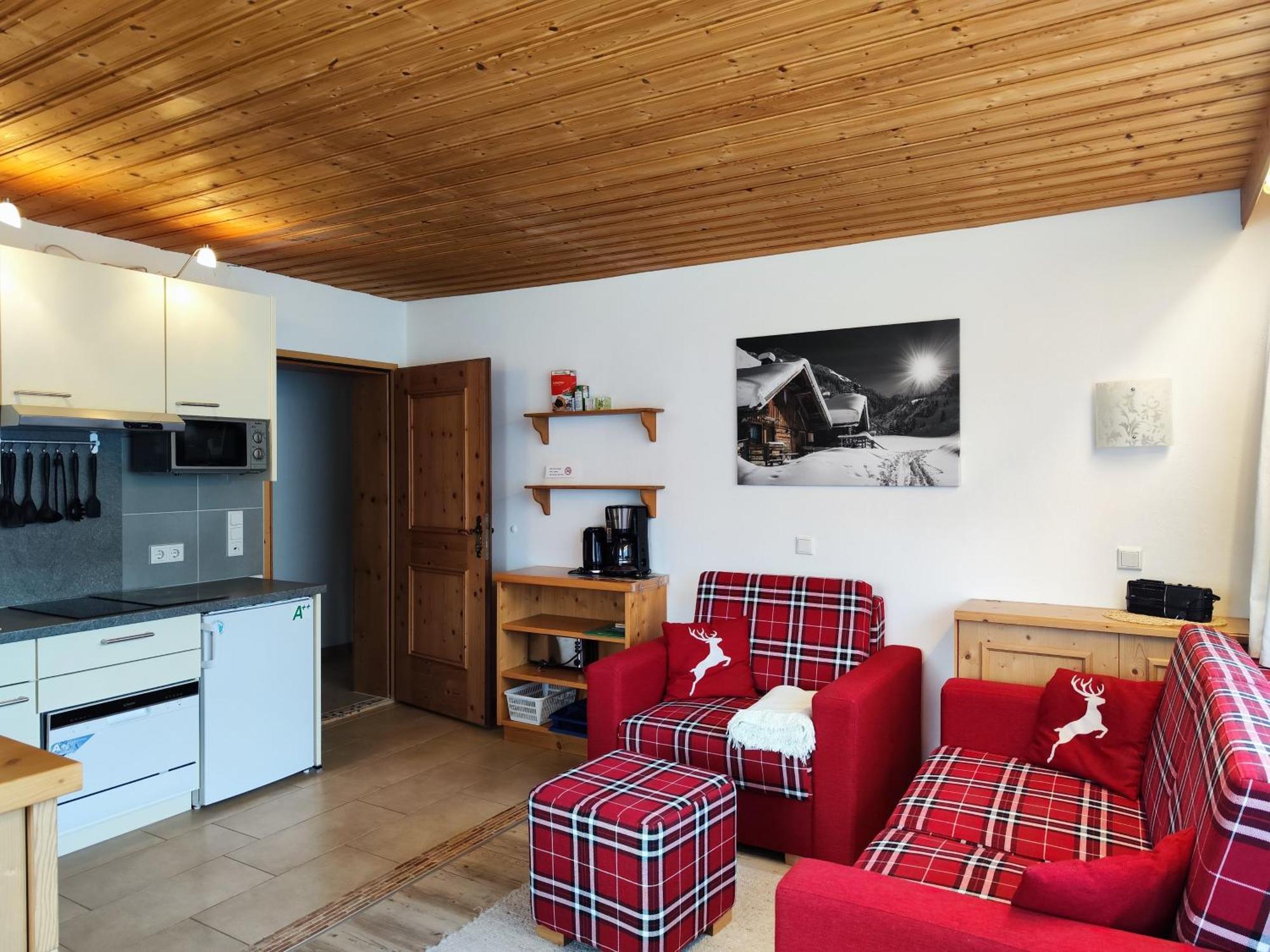 Apartmenthaus Bader ロイタシュ エクステリア 写真