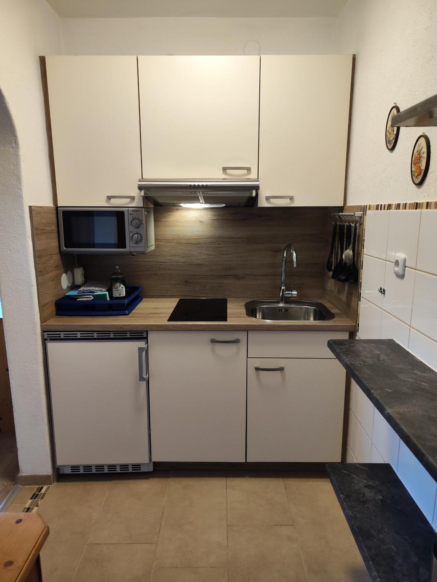 Apartmenthaus Bader ロイタシュ エクステリア 写真